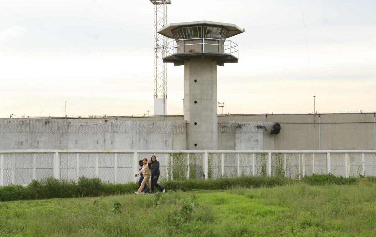 Renuncia encargada de seguridad del penal Santa Martha Acatitla