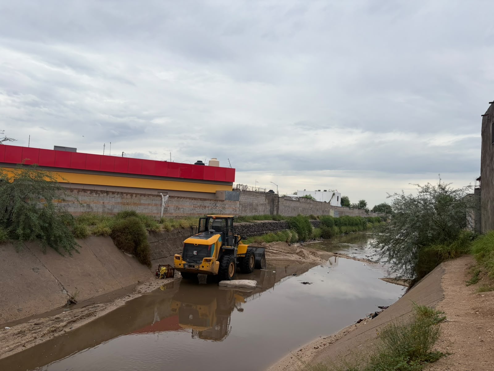 Mantiene Ayuntamiento de Hermosillo monitoreo y acciones preventivas ante el paso del huracán "Polo"