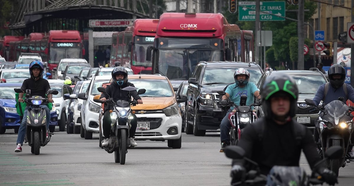 ¿Por qué hay cada vez más motos en México? Ya van más de 10 millones