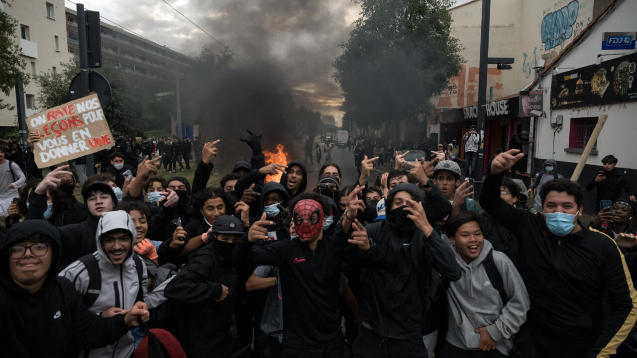 Francia: protestas estudiantiles por mayores recursos, marcadas por actos de violencia